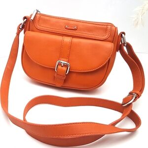 Vintage Danier🌺Orange Leather Saddle Crossbody Bag| Front Pocket